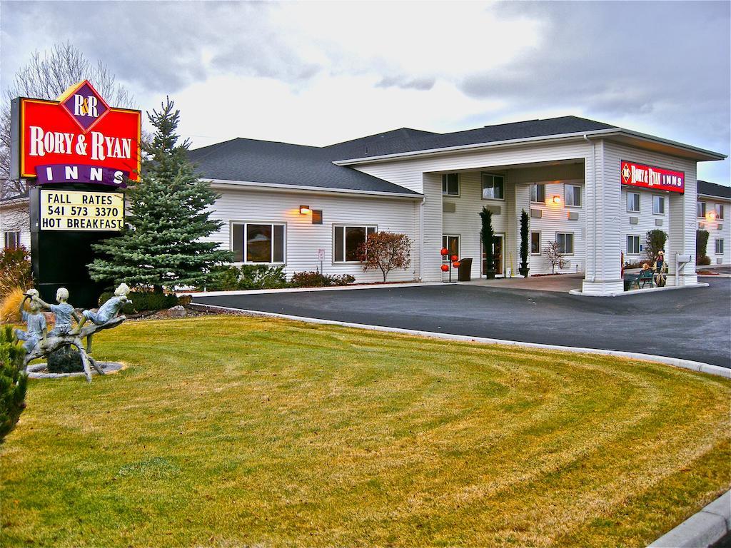 Rory & Ryan Inn Hines Εξωτερικό φωτογραφία