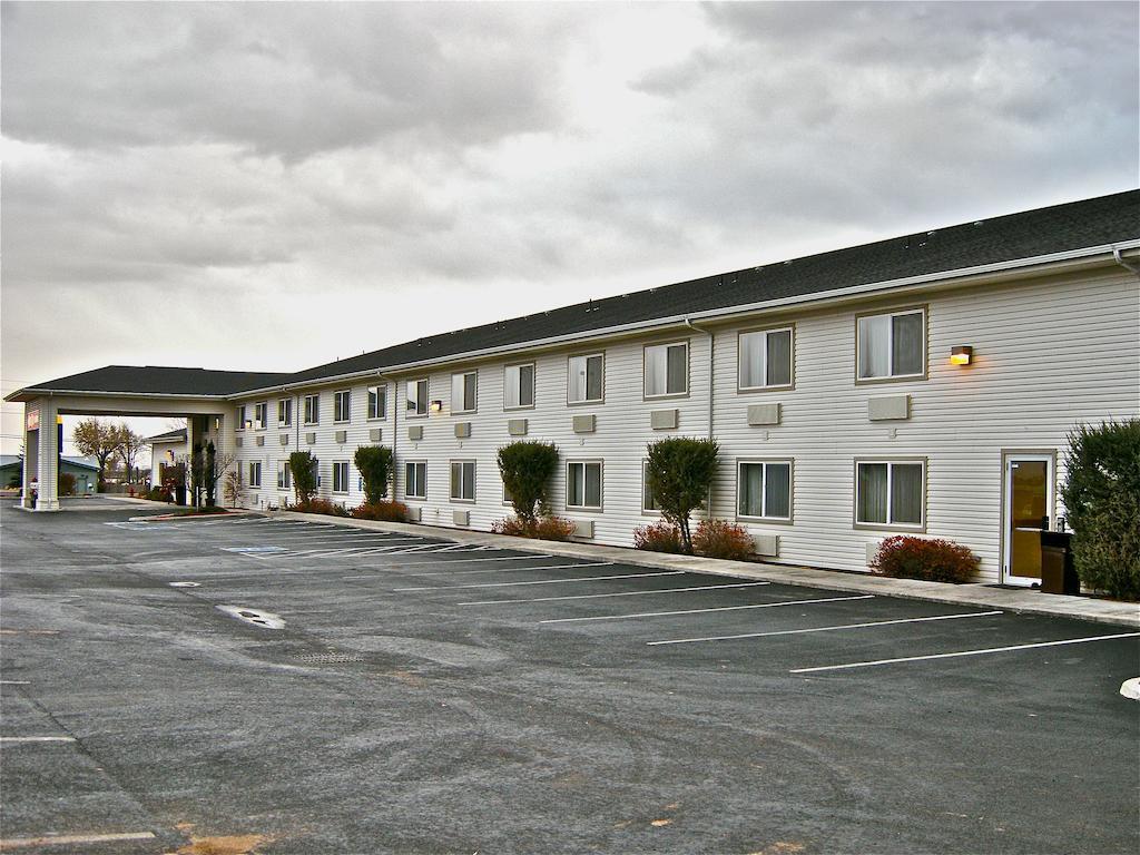 Rory & Ryan Inn Hines Εξωτερικό φωτογραφία